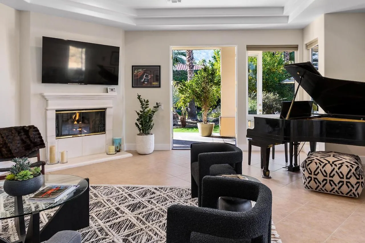 Mon Cheri Estate By Acme House Company Palm Springs