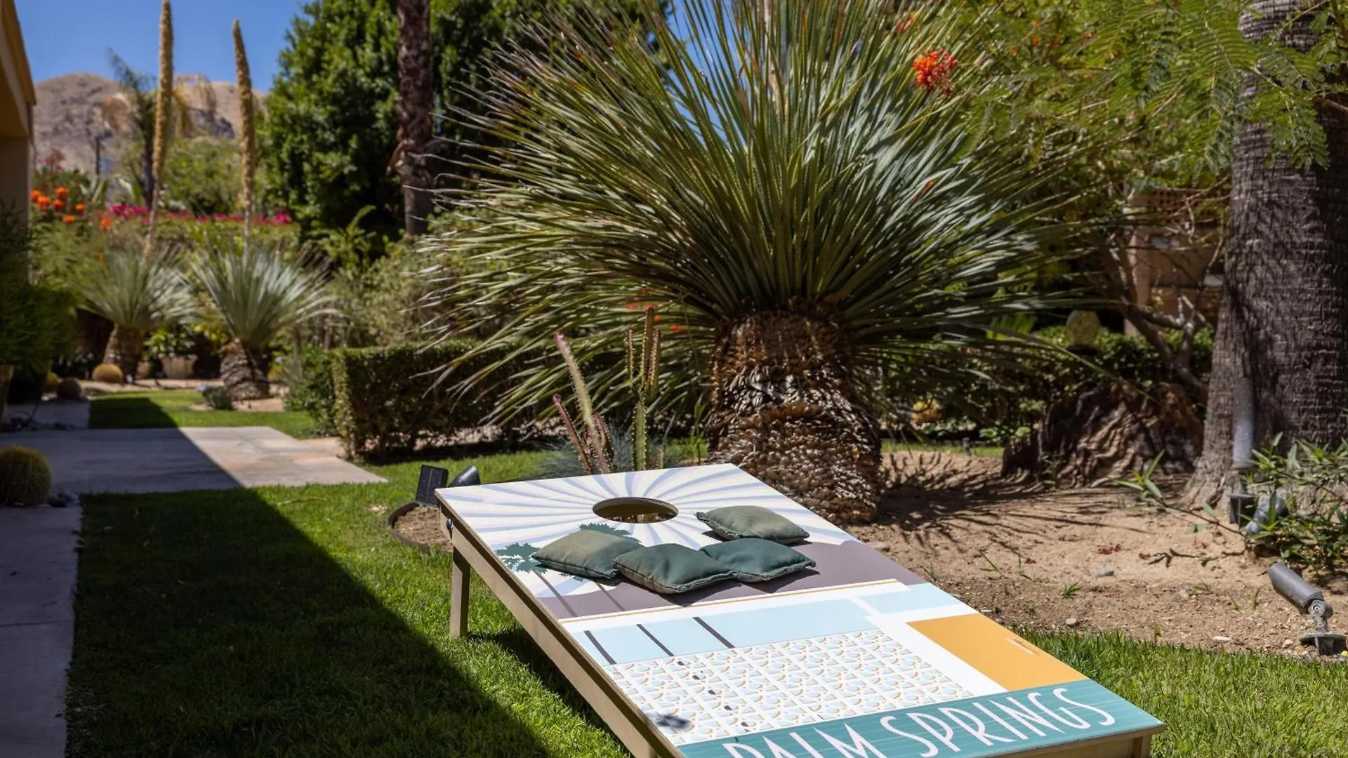 Mon Cheri Estate By Acme House Company Palm Springs