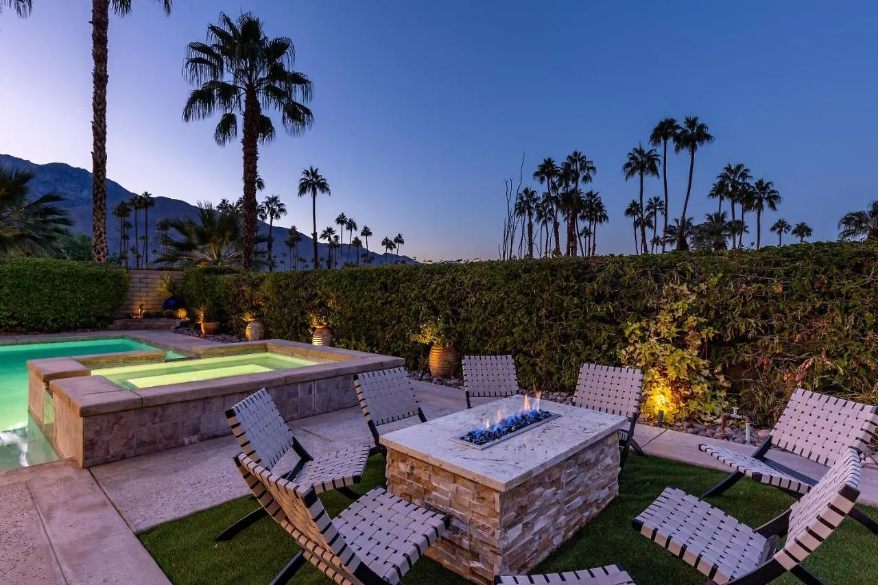 Mon Cheri Estate By Acme House Company Palm Springs Vila
