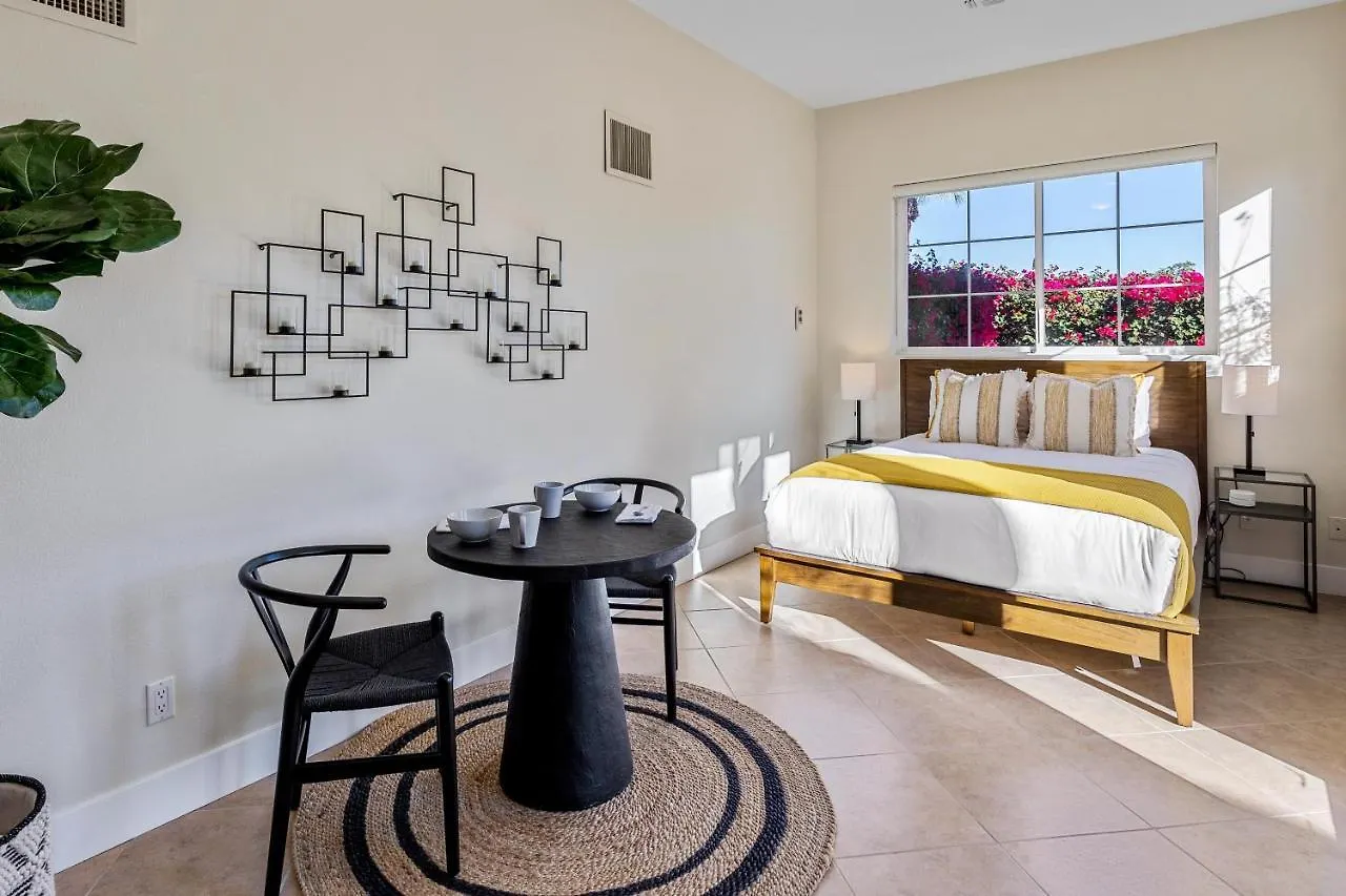 Mon Cheri Estate By Acme House Company Palm Springs
